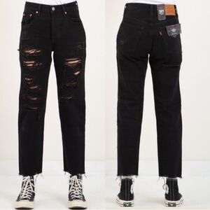 Levi 501 Jeans Cropped in Black Mark Distressed 25 Button Fly Grunge Thrashed